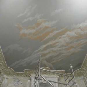 peintre en décor, faux ciel